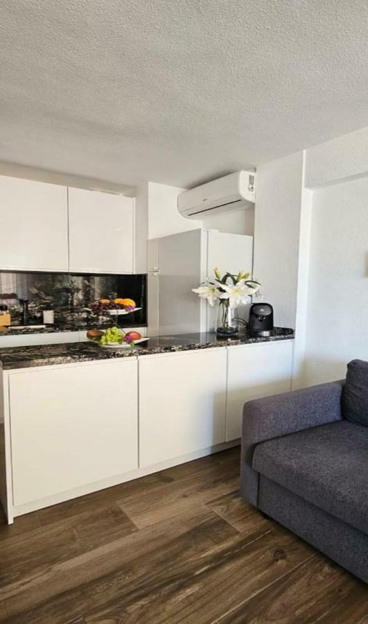 Moderno Apartamento Con Vistas Al Mar Калпе Екстериор снимка